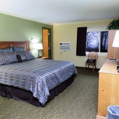 Interior of a queen room at Leelanau Sands Casino and Lodge in Peshawbestown, Michigan