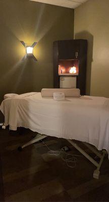 Massage therapy room