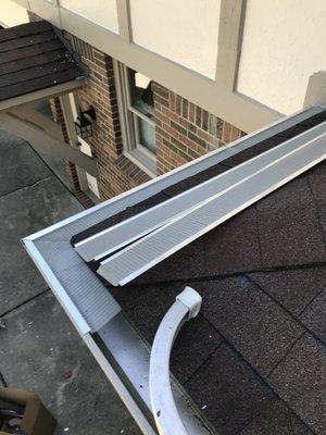 Advance Seamless Gutters