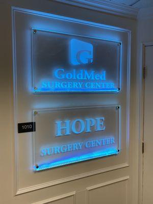 Gold Med Surgery Center front door