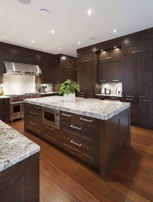 Granite colors for kitchen counter top by Evergreen Builders