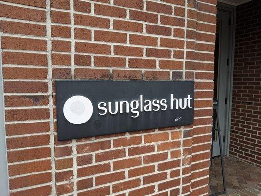 Sunglass Hut