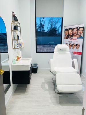 Aesthetics room for facials and microneedling