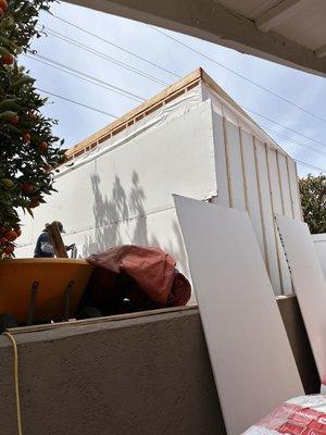 Drywall going up!