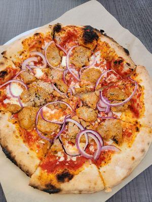 Meatball pizza fire oven, perfection