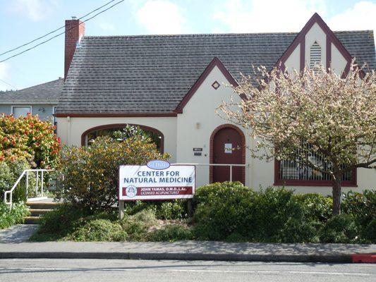 Center For Natural Medicine