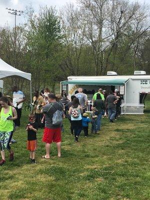 IceCream Line @ HomeGrown in the Park