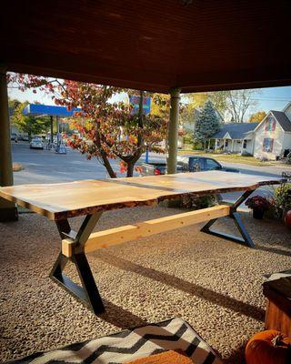 Colorado Pine | 
Live-Edge 
custom dining table