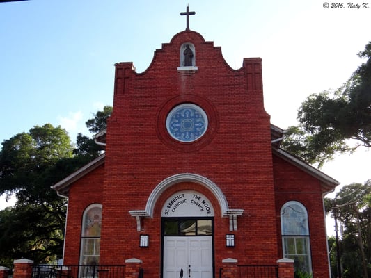 A very colorful church in the Lincolnville district.