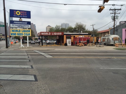 New World Liquor exterior