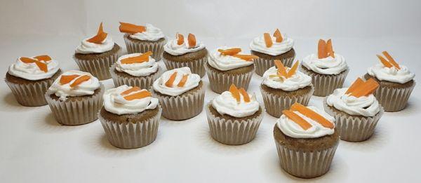 Mini carrot cupcakes