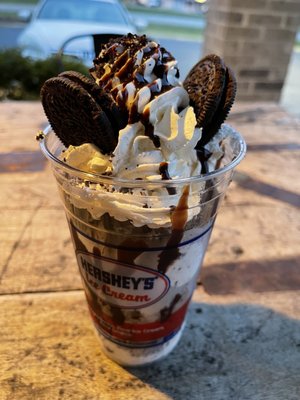 Funky Cookies and Cream Sundae