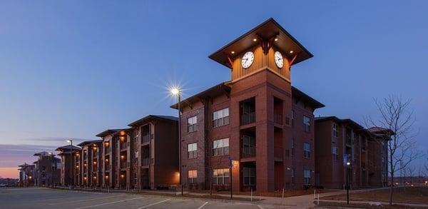 Shadow Lake Square Apartments