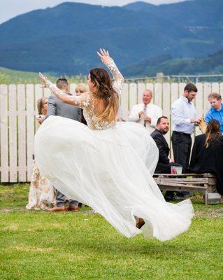 Hart Ranch Weddings & Events 
   Beckie Brockie photo