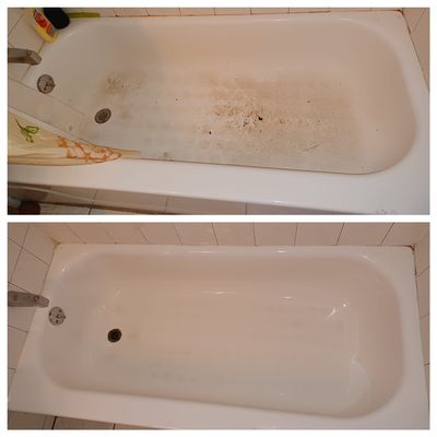 Before and after of a bathtub during our 1st visit.