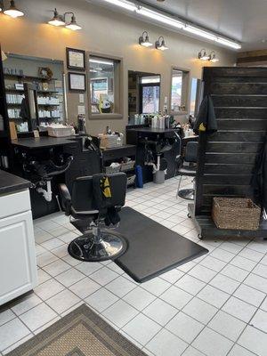 Salon stations