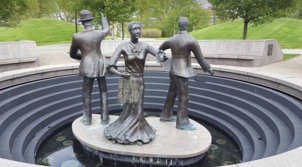 Monument to 1911 Grand Rapids Furniture Workers' Strike (2007)