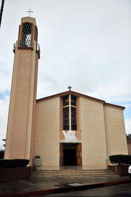 Outside view of church located on the intersection of Stewart Ave and Baldwin Park Blvd