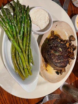 Tenderloin Filet Steak with added mushroom s and asparagus.