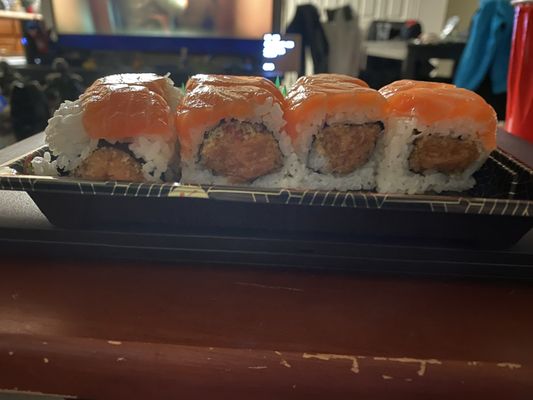 Salmon lover roll inside view