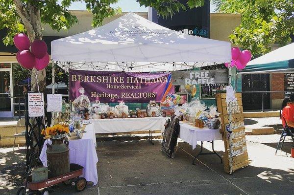 Berkshire Hathaway HomeServices Heritage REALTORS Summer Stroll Booth