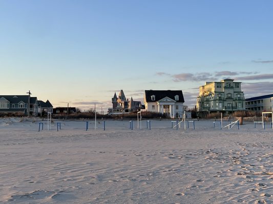 Angel of the Sea in the middle next to the white building.