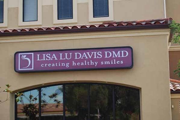 Lisa Lu Davis, DMD, Inc