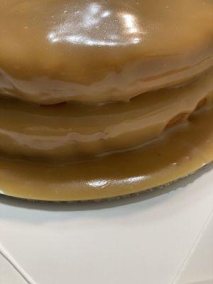 Caramel Caramel Cake!