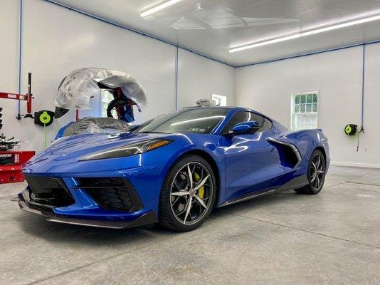 2022 Corvette with 15% ceramic on the side windows.