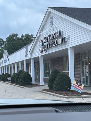 New Hampshire Liquor & Wine Outlet