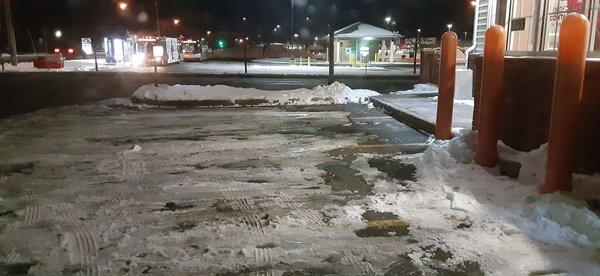 Be very careful. This parking lot is very icy.