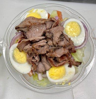 Chef Salad with Hot Roast Beef