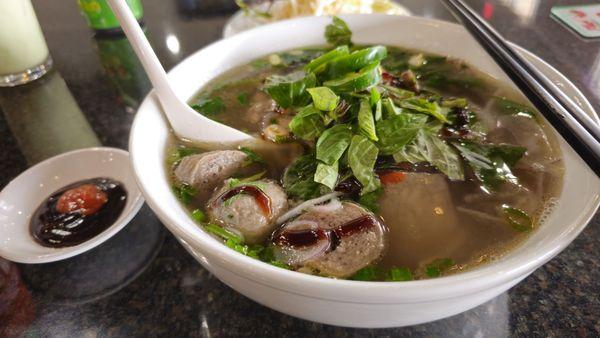 Phở Đặc Biệt (L) - Large Combination Pho