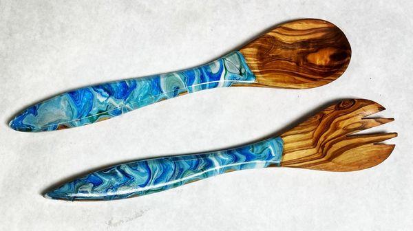 fluid painted utensils