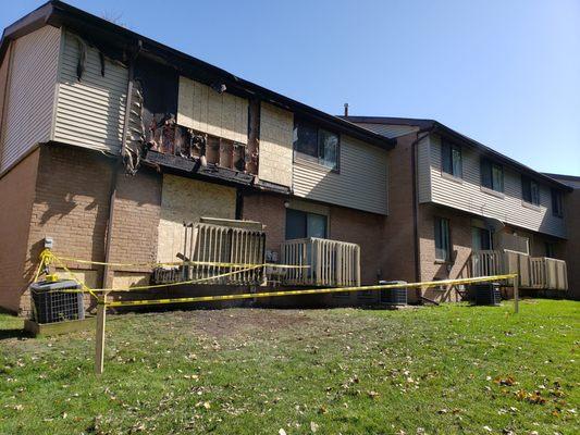 Apartment complex fire