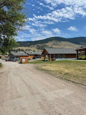 Driveway in front of cabins