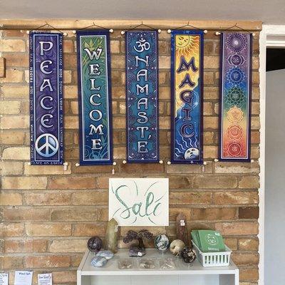 Banners to enlighten your space