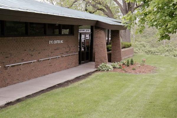 The front entrance facing Lindbergh on the North side of the building.