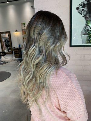 Root Shadowed Multi Technique Blonde