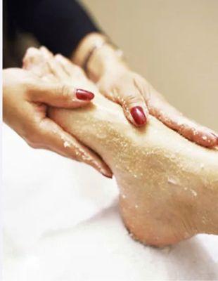 Feet Reflexology, Scrub and Massage