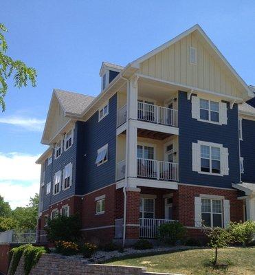 Delafield Lakes Apartments