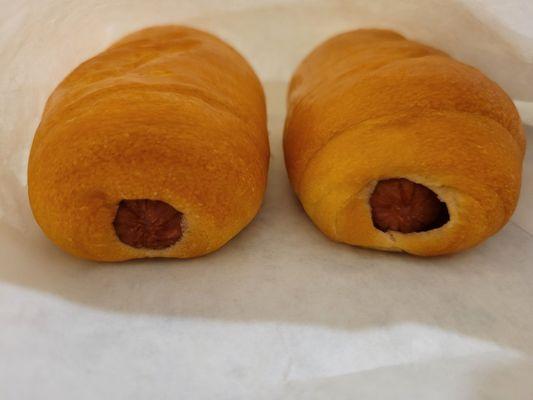 Plain sausage rolls