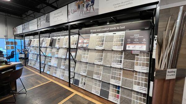 Interior of LL Flooring #1042 - Blaine | Carpet Left View