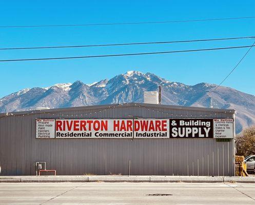 Riverton Hardware & Building Supply