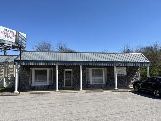 West Meade Veterinary Clinic