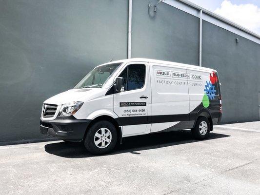 HIGH-END SERVICE VAN