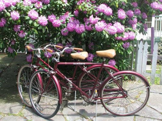 Tour around town in style on these hip vintage bicycles which we loan for free to our guests.