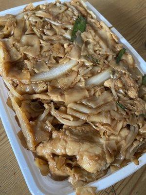 Chicken chow fun