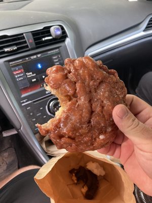 Thin, crunchy apple fritter! I love em this way.