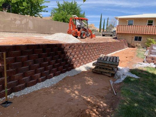 Retaining wall